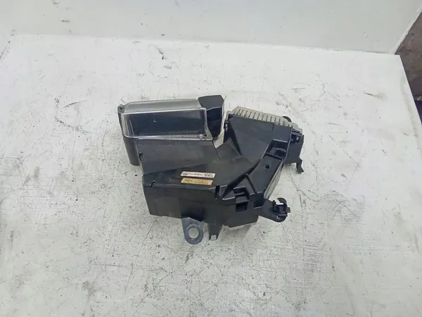Écran HUD Toyota OEM 83108470101 pour Prius XW30 image 2