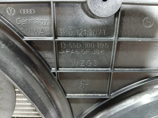 Radiador de Agua VW Touran I 1.9 TDI 1K0121253H image 3