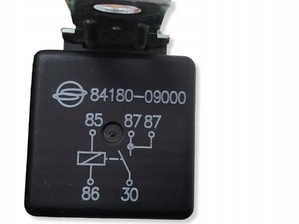 SsangYong Actyon Relais OEM 8418009000 - Gebruikt image 7