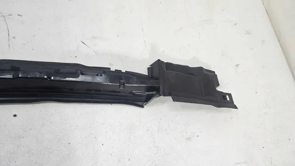 Guide d'admission d'air BMW OEM 5A291D9 - État utilisé image 6