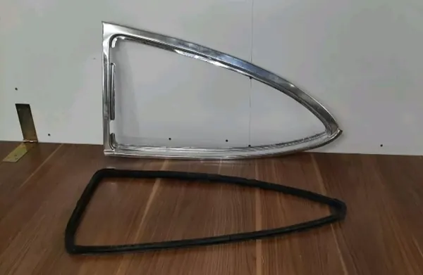 Opel Kadett B Coupé vänster bakfönsterram OEM 62 image 2