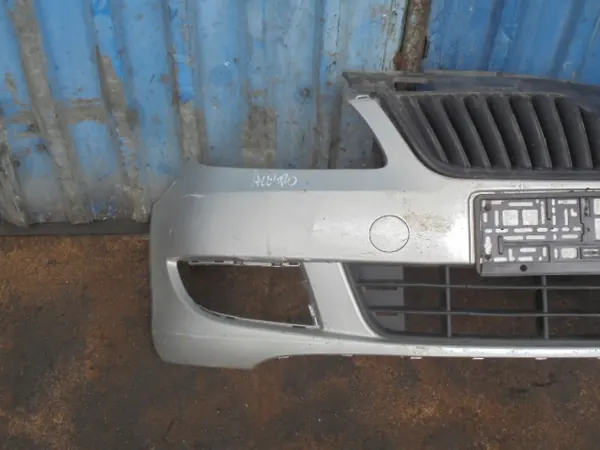 Paraurti anteriore Skoda Fabia II 2007-2014 image 10