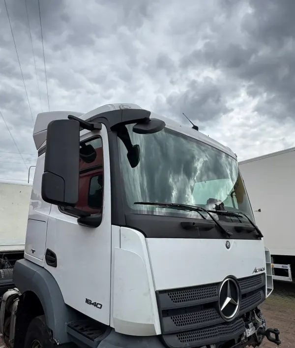 Cabine complète étroite basse Mercedes Actros MP4 Antos image 8