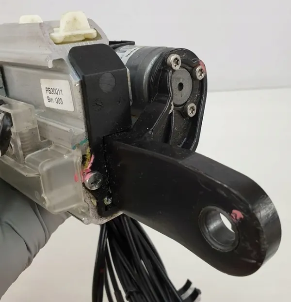 Mercedes SL R230 takaktuator OEM A2303600335 image 7