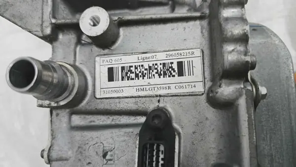Inversor Renault Zoe OEM 296G18935R Usado image 7