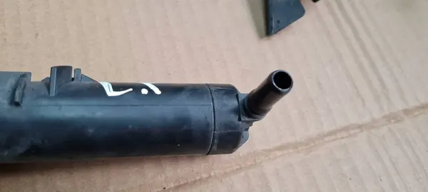 Linker koplampwasinstallatie AUDI A5 2013 8T0955101D image 7