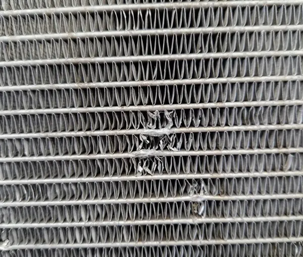 Apuvesijäähdytin OEM 3WA121251 VW TIGUAN:lle image 3