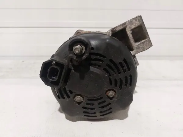Chevrolet Camaro 2015 Alternator OEM 22859538 image 4