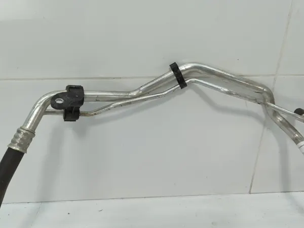 Tuyau de clim Peugeot Partner 3 Facelift 2023-2026 9831702180 image 4