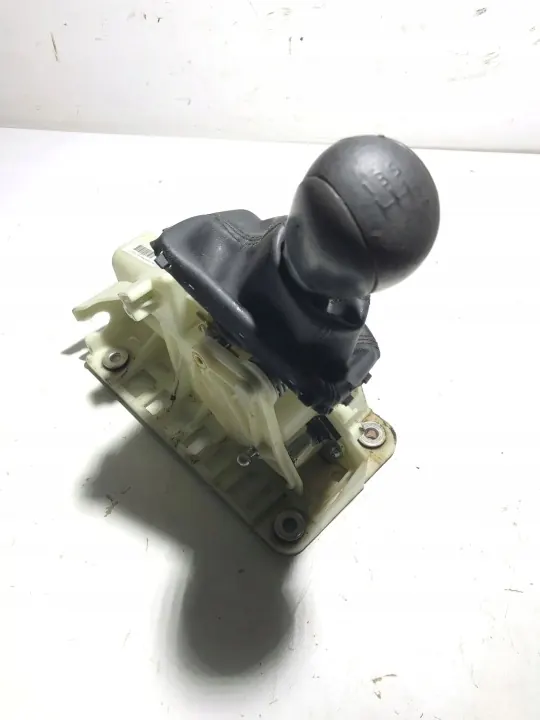 Pomo de mudanças Volvo OEM 31325373 - Estado usado image 2