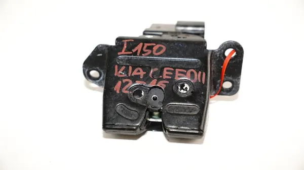 Fecho de porta-malas OEM 360167141 para Kia Ceed II HB image 2