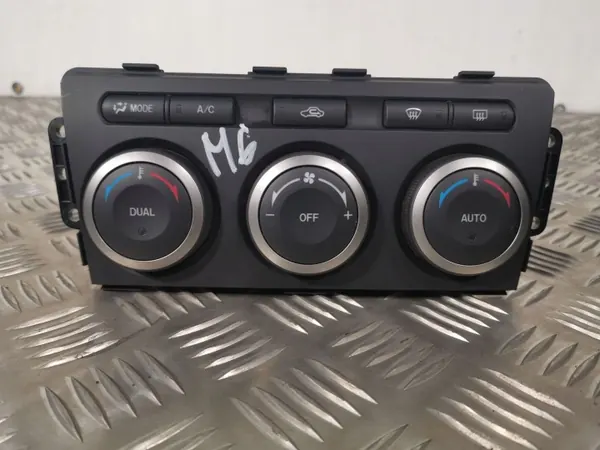 Mazda 6 Klimapanel OEM 88721EA078 image 2