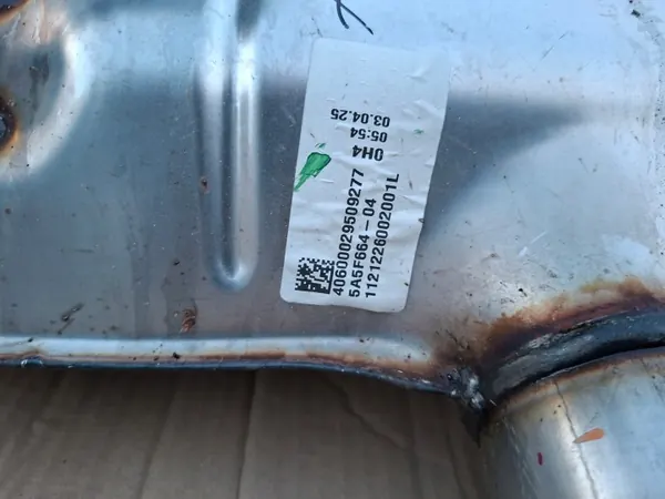 BMW X3 G45 Bakljuddämpare OEM 5A5F664 - Begagnad image 5