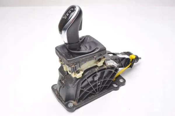 Volvo Schaltgetriebe OEM 31367586 - Gebraucht image 2