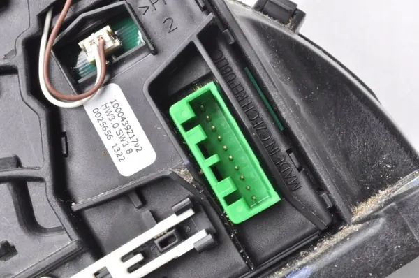 Volvo Schaltgetriebe OEM 31367586 - Gebraucht image 4
