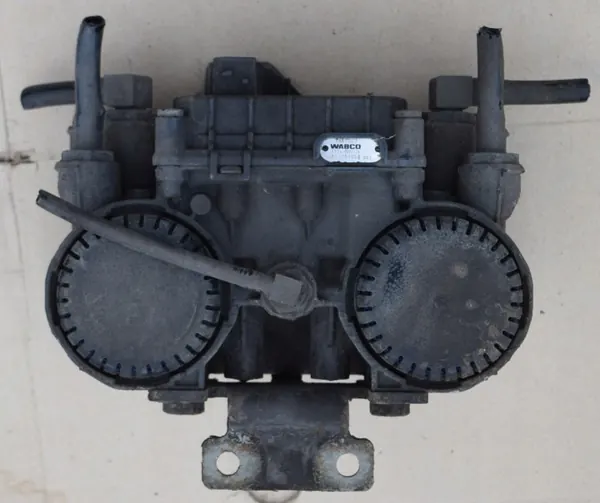 Válvula de freno OEM 1867002 para DAF XF 106 image 2