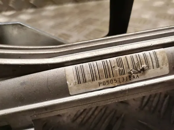 Peça de direção Jeep OE OEM P05057318AA image 4