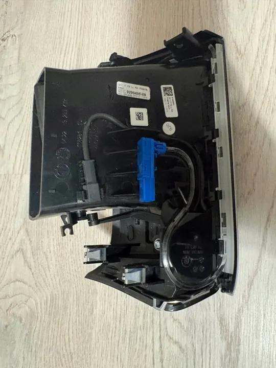Grelha ventilação esquerda painel BMW Série 7 G11 G12 OEM 9299495-09 image 3