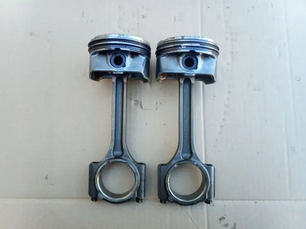 Piston et Bielle Ford Fiesta MK8 1.1 Ti-VCT image 2