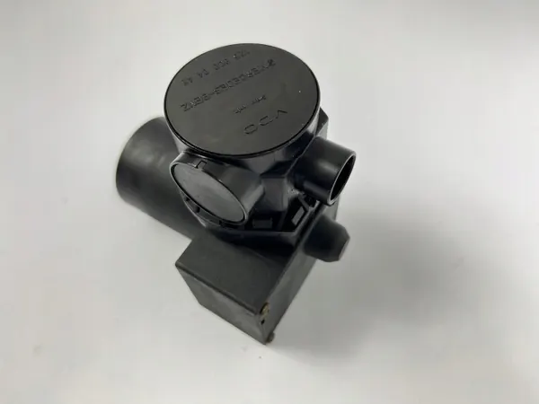 Bomba de cierre central OEM 1268000448 para Mercedes W126 image 3