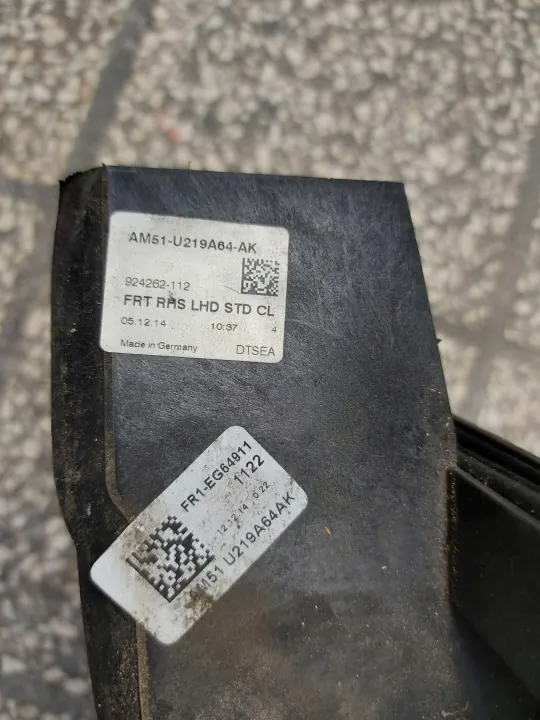 Ford OE AM51U219A64AK ulkoisen kahvan kiinnitystuki image 4