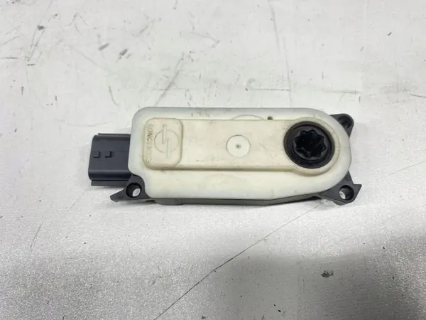 OEM 6477R1012A luftluckmotor för Dacia Renault image 4