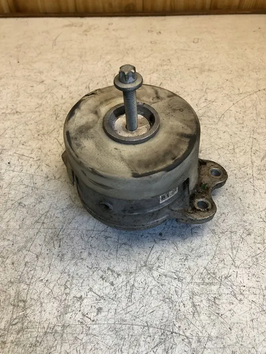 MERCEDES W213 Soporte Motor A2132401600 image 2