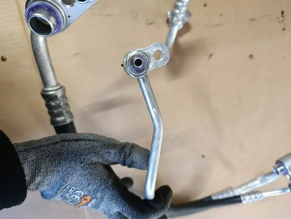 OPEL CORSA E Ilmastointiputki 564681336 image 3