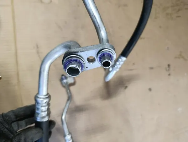 OPEL CORSA E Ilmastointiputki 564681336 image 4