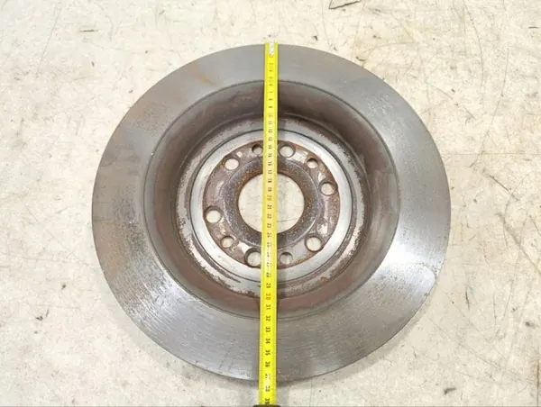 OEM 267558 Bakre bromskiva för Jeep Wagoneer 2022 image 6