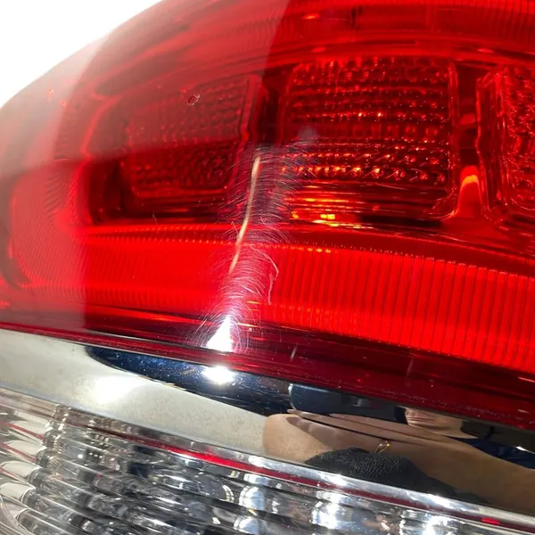 Luz Trasera Izquierda Grand Cherokee 68110017AE image 5