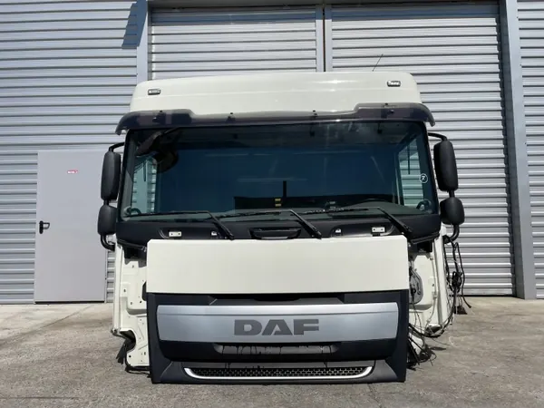 Cabina DAF XF 106 SPACE CAB Manual - Estado Usado image 2