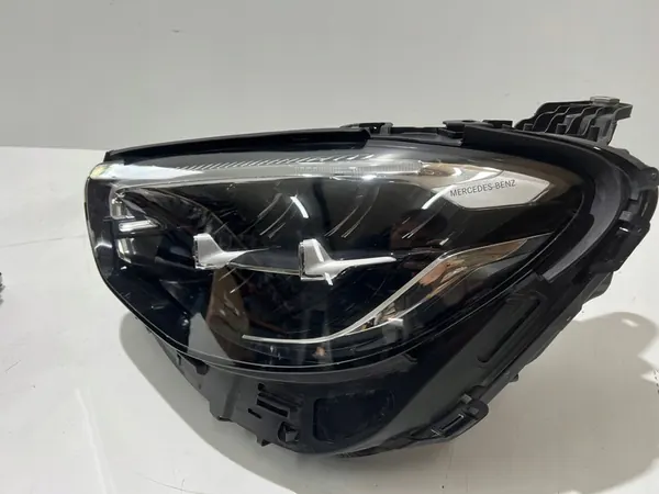 Mercedes E-Klasse Links Rechts Lamp A2139066408 Full LED image 2