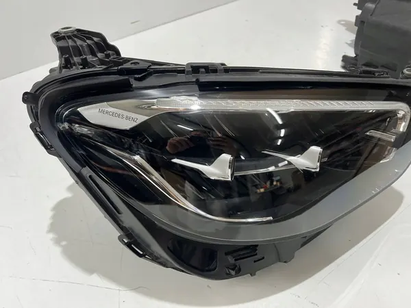 Mercedes E-Klasse Links Rechts Lamp A2139066408 Full LED image 5
