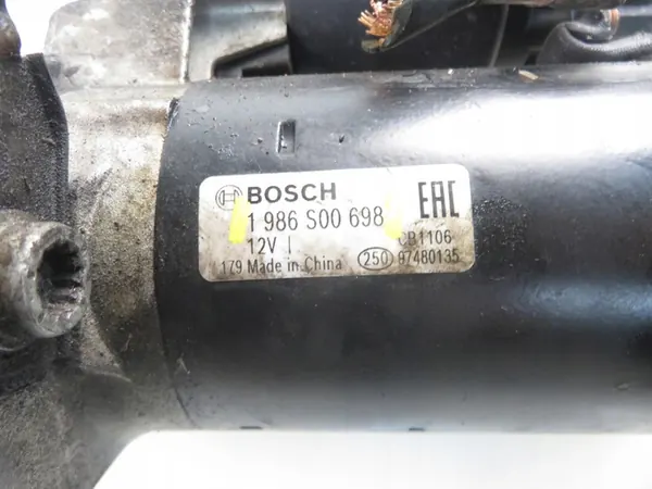 Motor de arranque Bosch Audi Q7 1 986 S00 698 image 3