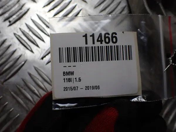 Vattenpump BMW 118i F20 2019 OEM 7644804 image 8