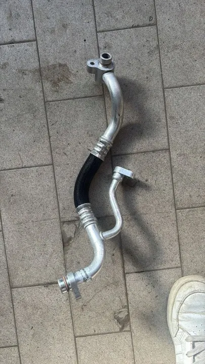 Mangueira AC OEM 924795MZ7A para Renault Megane E-Tech image 2