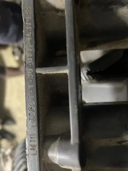 Colector de admisión BMW OE usado OEM 1437938 image 4