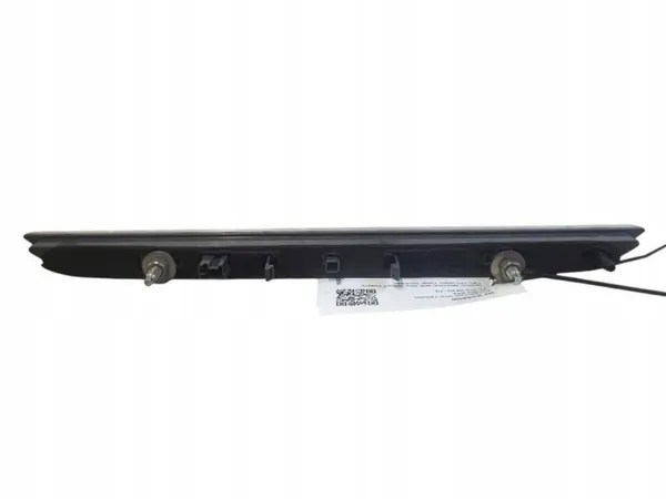 Derde remlicht Peugeot 308 OEM 9811951060 image 3