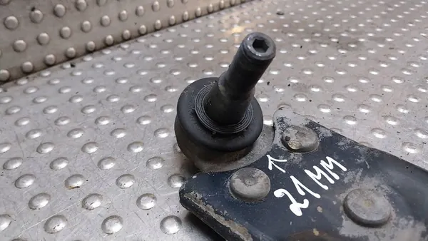 Braccio di Controllo Anteriore Destro Volvo C30 C70 S40 II V50 OEM 4M51-3A423-AF image 4