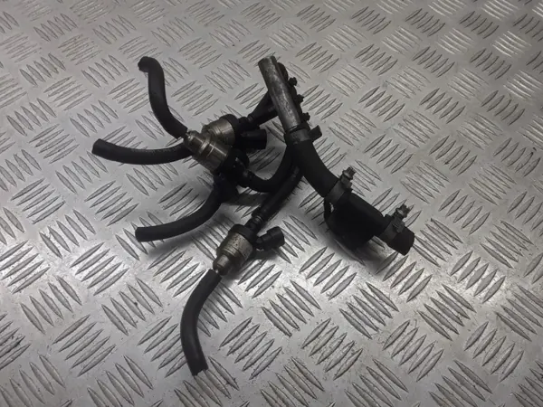 Rampe d'injection gaz OEM 67R-010213 pour Audi A4 B6 image 3