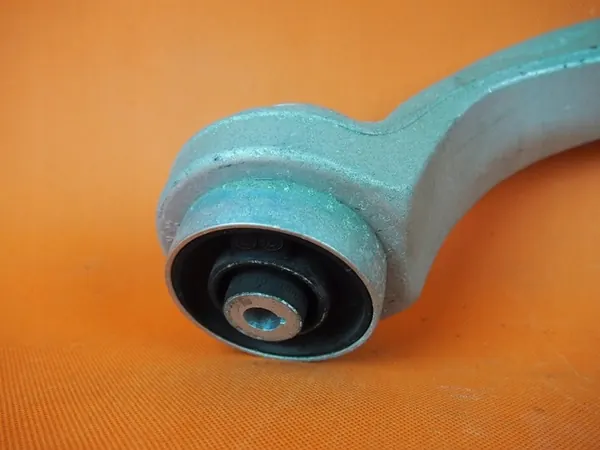 Braccio di Controllo Anteriore Audi A8 4H Destro 72KM 4H0407694F image 3