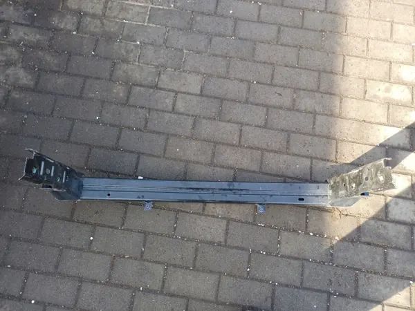 Jeep Grand Cherokee Bakre Stötfångarbalk OEM 04578827AK image 5