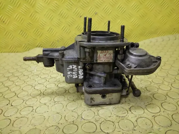 Carburateur Lada Niva 1.6 image 2