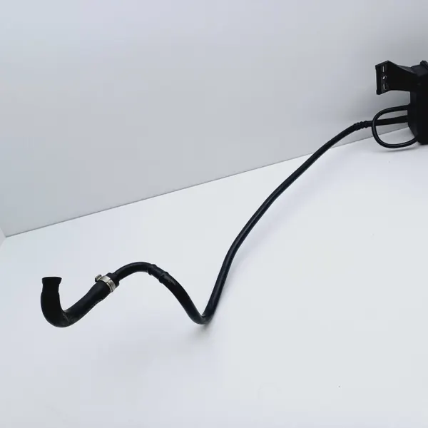 Filtre à charbon usagé OEM DRC99793 pour Audi A4 B5 1.6 image 10