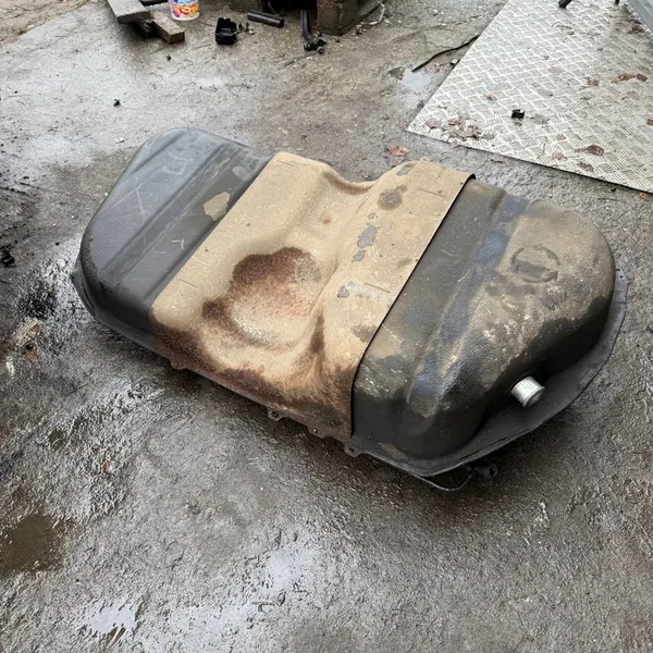 Réservoir de carburant Hyundai IX35 Lift 1.7 CRDI image 5