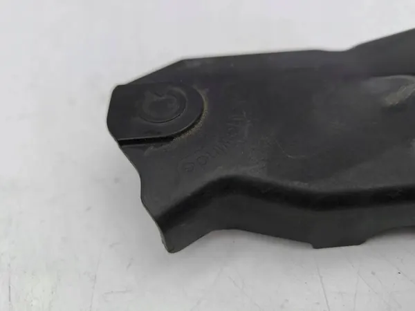 Audi A6 S6 C7 2018 Kamremsskydd OEM 06K109121E image 7