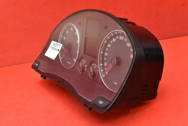 Käytetty mittaristo OEM 1K0920864A VW Jetta 5:lle image 3