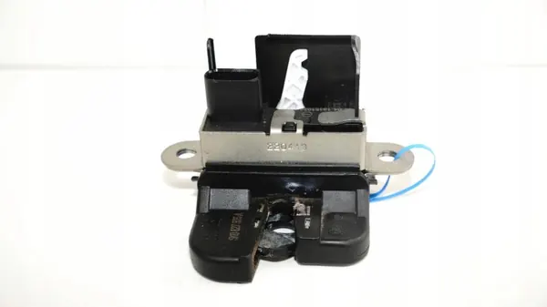 Takaluukun lukko OEM 360179794 VW Passat B7 Farmarille image 4