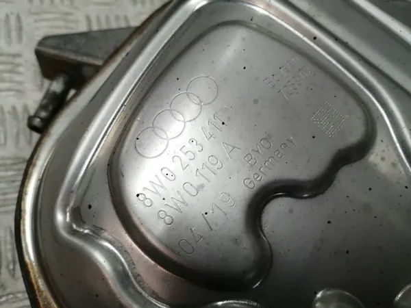 Audi A5 8W 2.0 TFSI Keskusvaimennin OEM 8W0253411 image 4